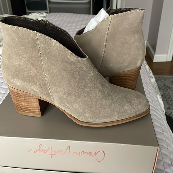 Jeffery Campbell Western Bootie - Taupe Suede - Picture 2 of 6